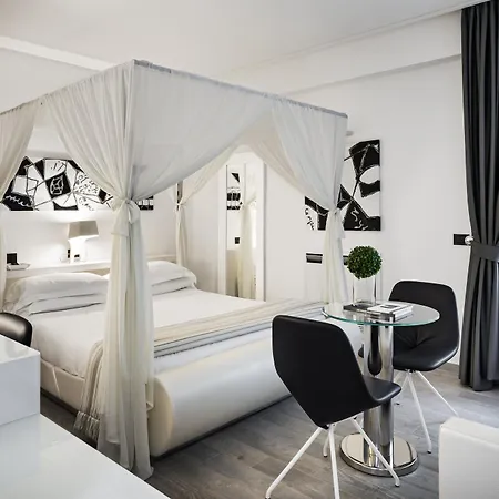 Lhp Hotel Santa Margherita Palace & Spa Santa Margherita Ligure Exterior photo A room at the hotel